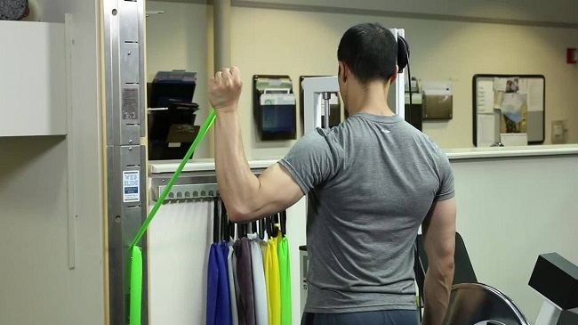 چرخش بیرونی با دور کردن بازو 90 درجه
